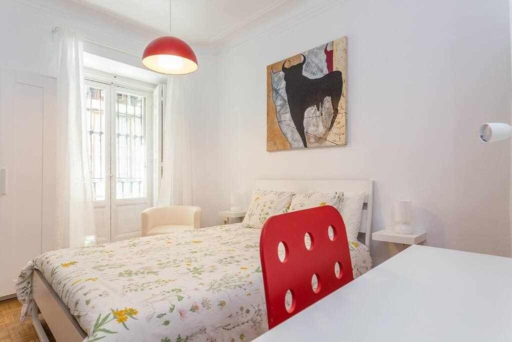 Appartement Piso confortable y céntrico à Madrid Extérieur photo